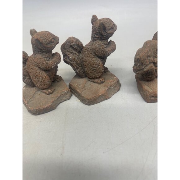 set of 3 squirrel figurine stone look garden decor shelf brown 2.5" READ - Picture 4 of 9